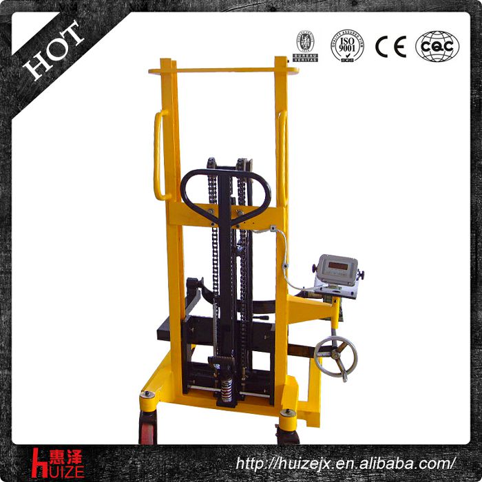 手動稱重油桶卸料機(jī)(夾鐵桶) 手動稱重油桶卸料機(jī)(夾鐵桶)